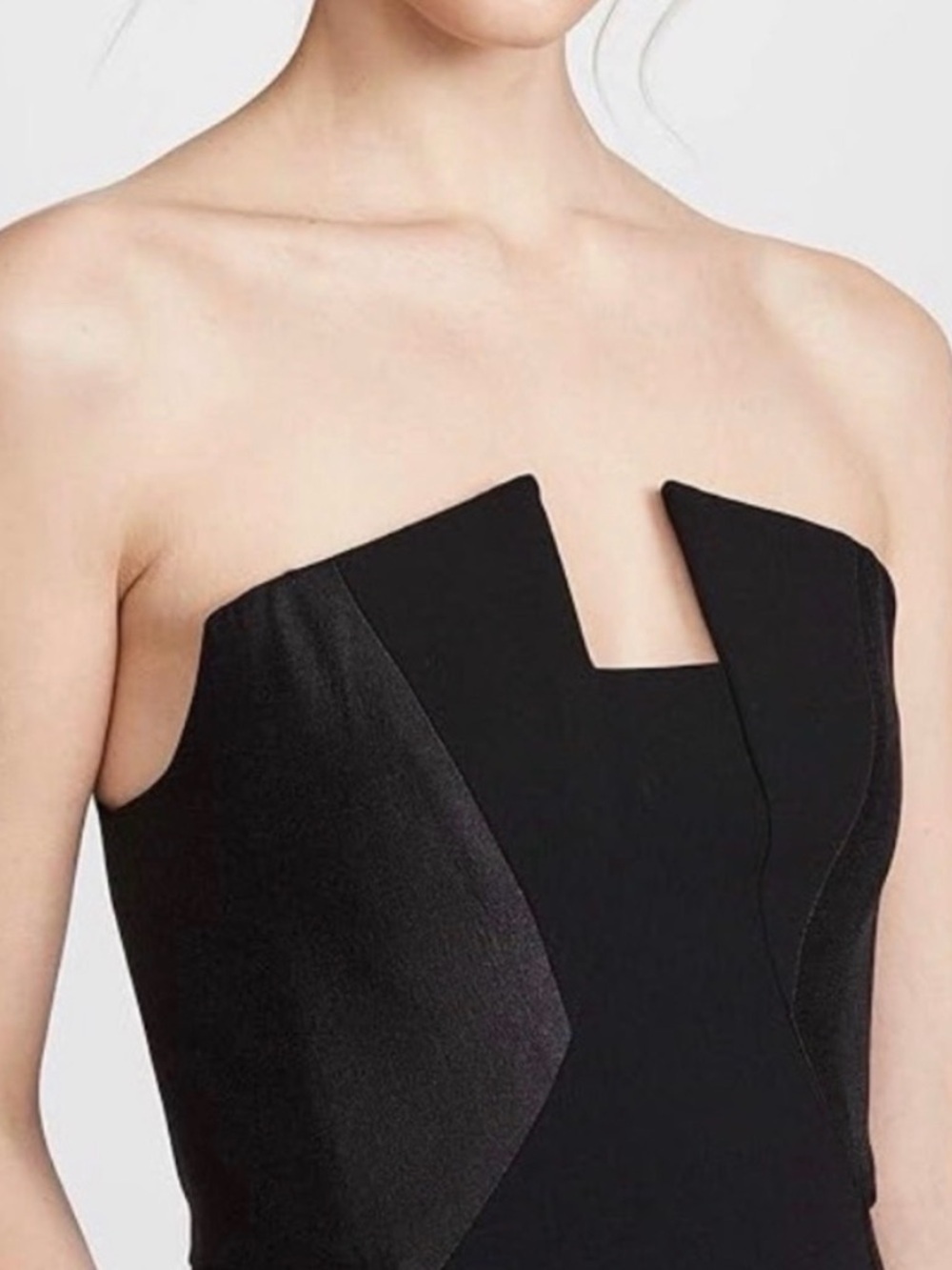 Black Halo Black Square-Neck Wide-Leg Jumpsuit with Structured Bodice - Picture 5 of 16